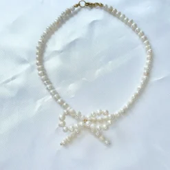 Bow Choker