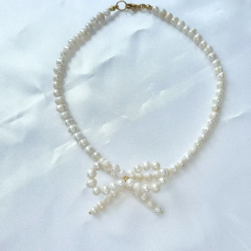 Bow Choker