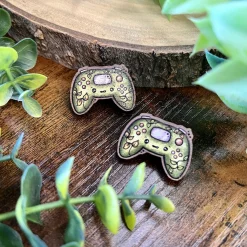 Cosy Gamepad Wooden Pin