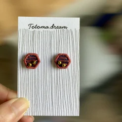 Crystal Embroidery Earrings (Hexagon)