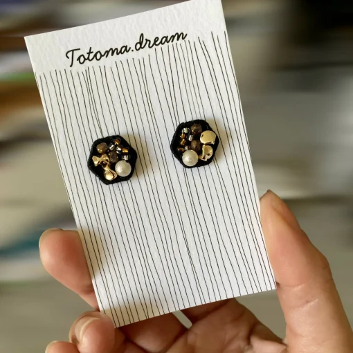Crystal Embroidery Earrings (Large Hexagon)