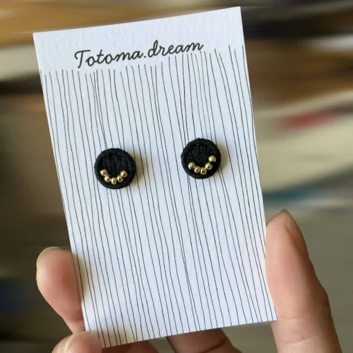 Crystal Embroidery Earrings (Mini circle)