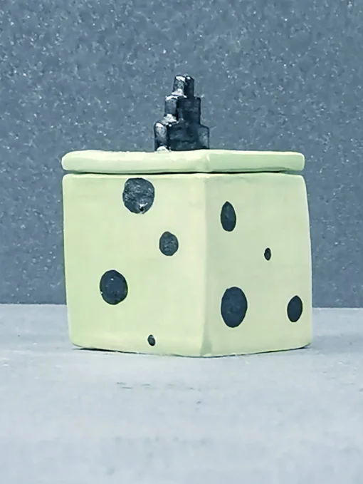 Dotty Box