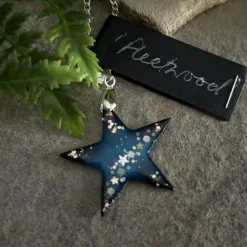 Fleetwood Pendant FP22