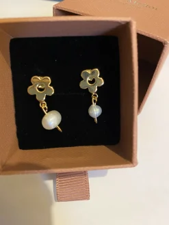 Flower and pearl dangle studs