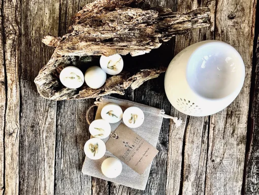 FOREST HERB AND WILD STRAWBERRY BOTANICAL SOY WAX MELTS