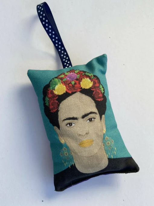 Frida Hanging Lavender