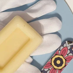 Helping Hands Intensive Moisturising Treatment | Art & Soul