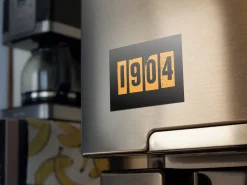 Hull City Magnet 1904 Design