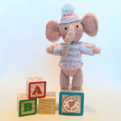 Knitwear Elephant Ornament