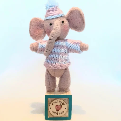 Knitwear Elephant Ornament