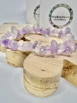 Lavender amethyst chip bracelet