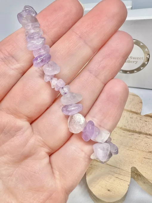 Lavender amethyst chip bracelet