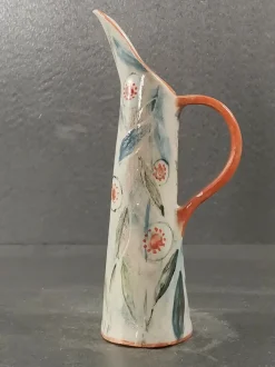 Linenflower jug