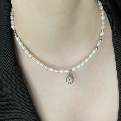 Mama Necklace