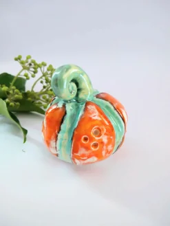 Medium pumpkin