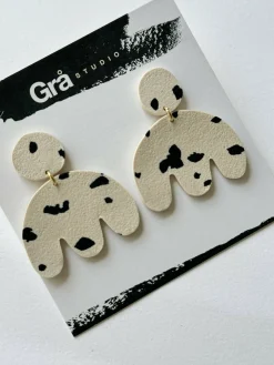 Minnie / Statement Earrings / Cream Speckle