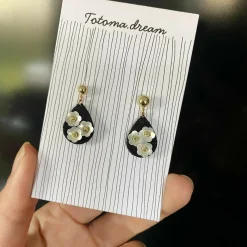 Pendant Crystal Embroidery Earrings (Waterdrop)
