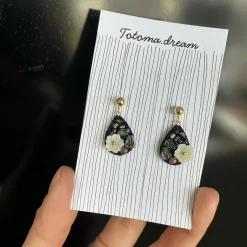 Pendant Crystal Embroidery Earrings (Waterdrop)