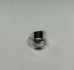 Simple Swirl Full Spoon Ring