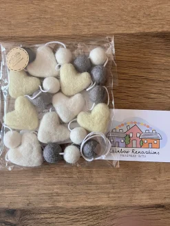 Small Heart Garland