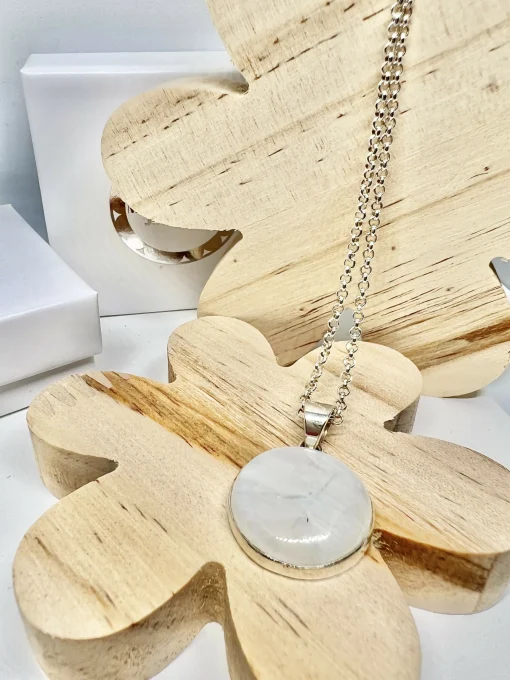 White Moonstone Round Necklace